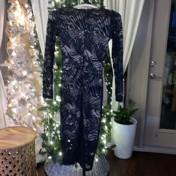 Bebe Black Lace Dress Tan Underlining Low Cut V-Neck Longsleeve lace sleeves XXS - Picture 13 of 14